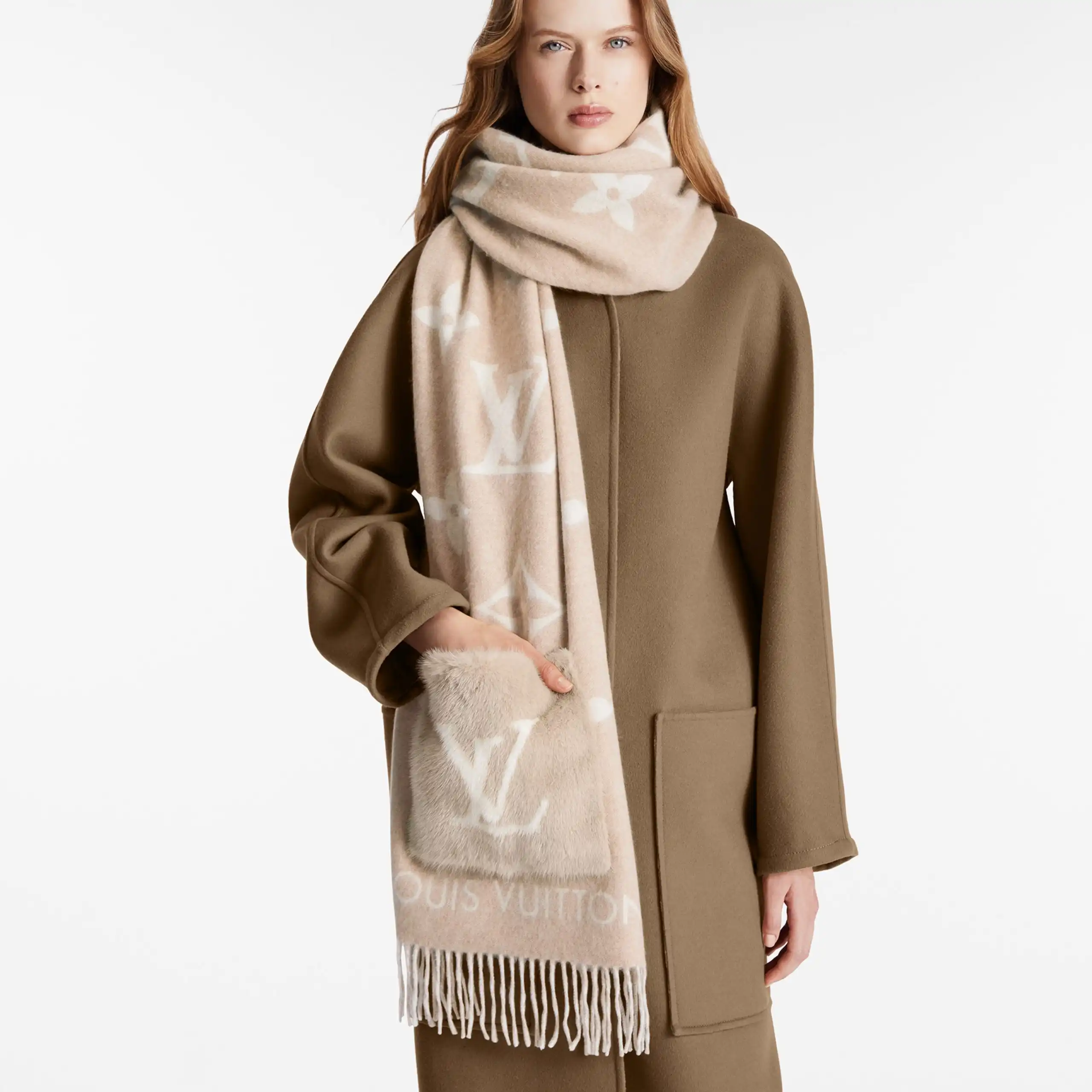 Cheap Louis Vuitton M74354 Cold Reykjavik Beige Scarf 0126