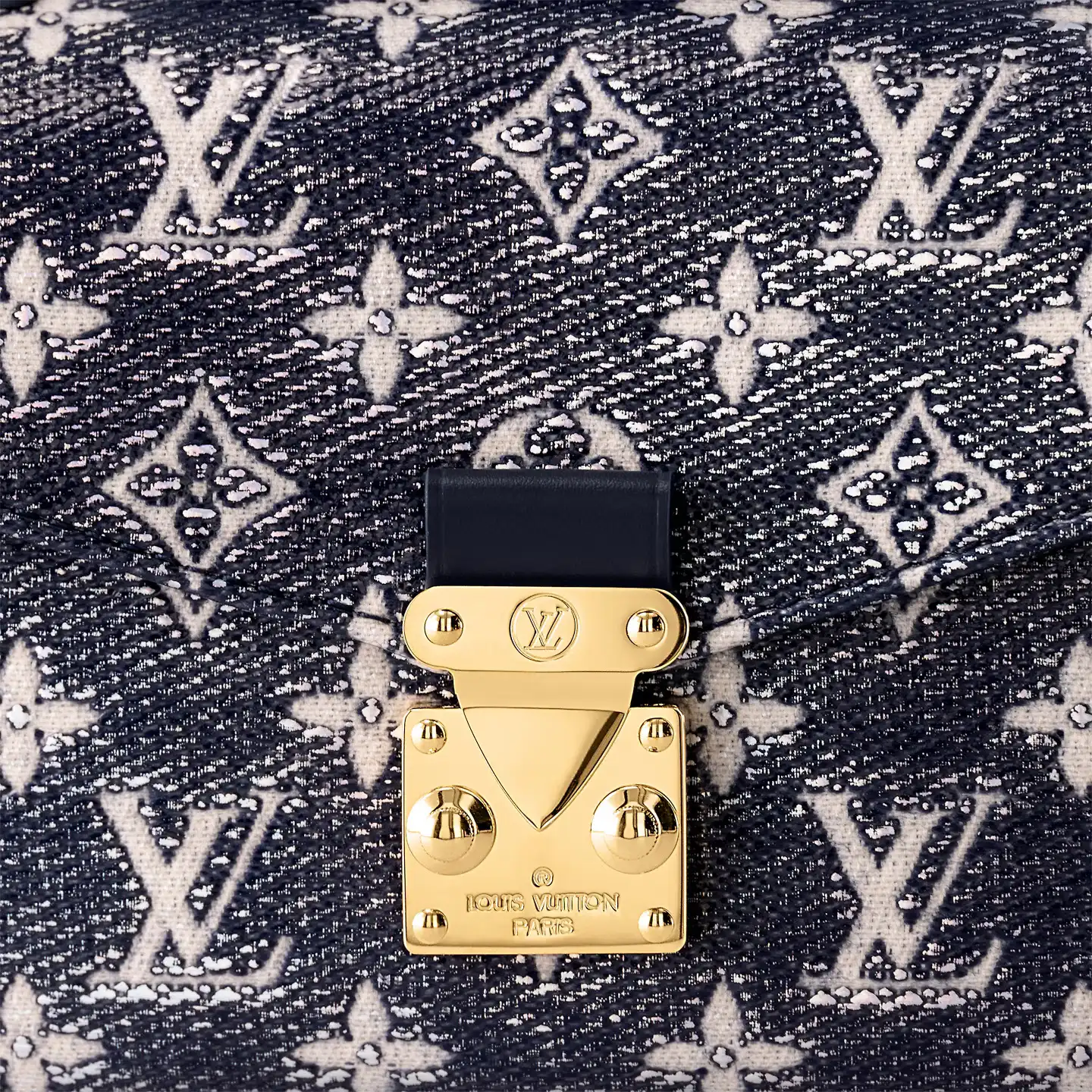 Cheap Louis Vuitton M22834 Pochette Métis East West 0122