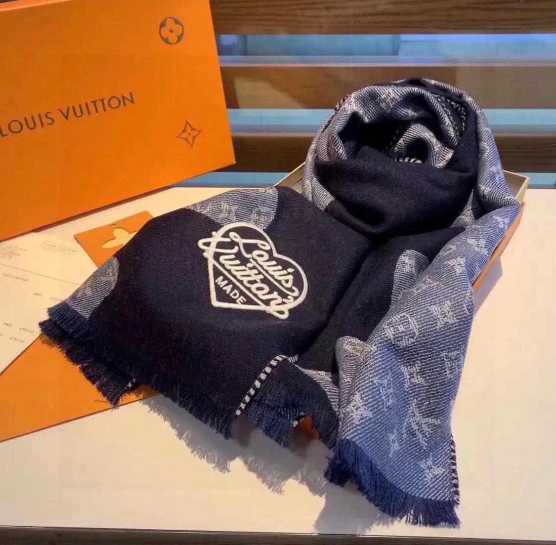 Cheap Louis Vuitton x Nigo MP3255 Monogram Drip Blue Scarf 0128