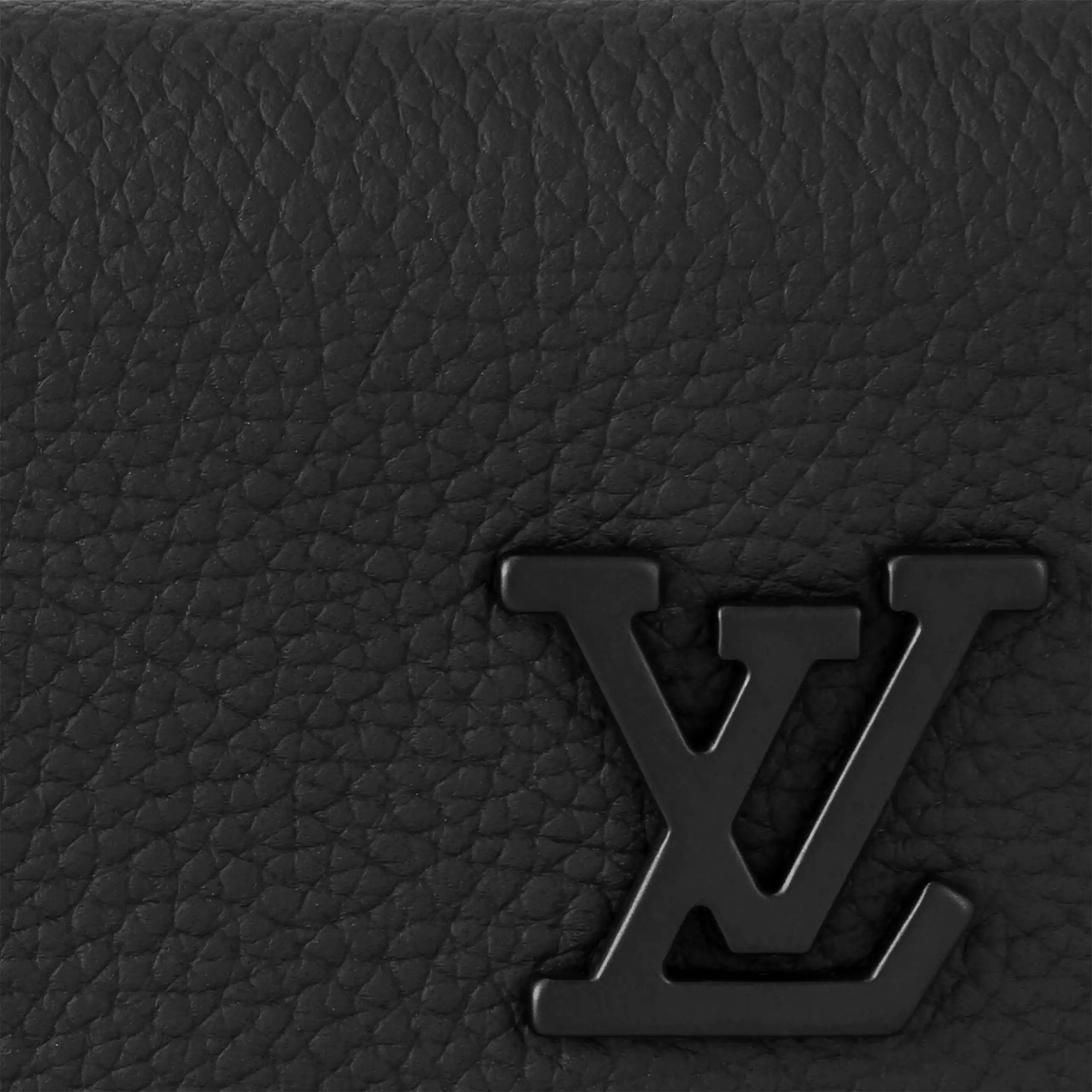 Cheap Louis Vuitton M81740 Pilot Wallet Black 0203